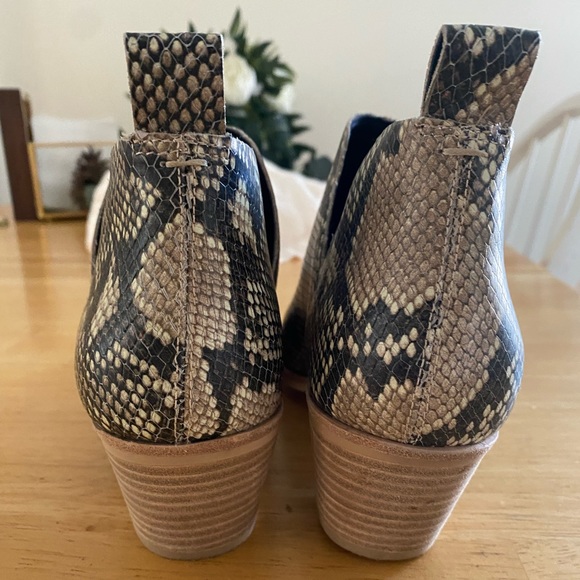 Leopard Print Booties - Picture 2 of 3